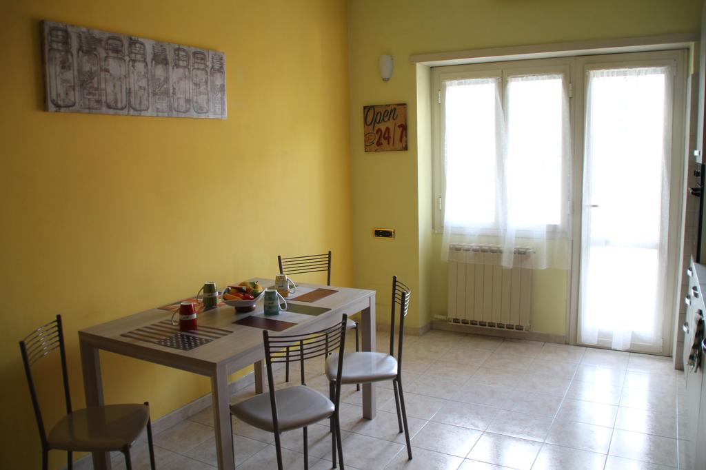 Appartement Pirhouse à Rome Chambre photo