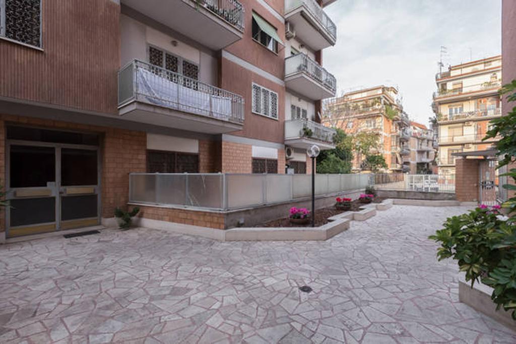 Appartement Pirhouse à Rome Extérieur photo